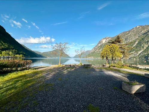 Chalet in Porlezza, Italië  beschikbaar vanaf wk34, Caravans en Kamperen, Verhuur
