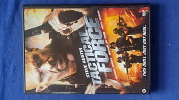 Tactical Force "Steve Austin, Michael Jai White" beschikbaar voor biedingen