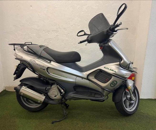 Gilera Runner 180cc FXR 1999, Fietsen en Brommers, Scooters | Piaggio, Zo goed als nieuw, Overige modellen, Benzine, Ophalen of Verzenden