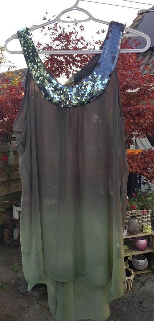 TUNIEK maat XL, DIDI, groen, paillette/ lovertjes - mouwloos, Kleding | Dames, Blouses en Tunieken, Zo goed als nieuw, Maat 42/44 (L)