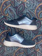 Nike Roshe One sneakers, Kleding | Dames, Schoenen, Ophalen, Blauw, Nike, Sneakers of Gympen