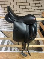 Tribal dressuurzadel – 17 inch – Zo goed als nieuw, Ophalen, Zo goed als nieuw, Dressuur