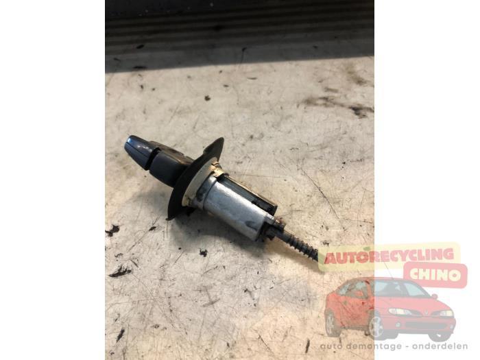 Kontaktslot + Sleutel van een Opel Astra, Auto-onderdelen, Overige Auto-onderdelen, Opel, Gebruikt, 3 maanden garantie, Ophalen