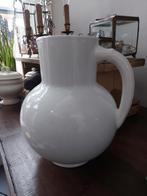 Vaas met blindmerk Petrus Regout, Ophalen of Verzenden, Overige kleuren, Minder dan 50 cm