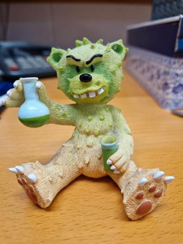 Bad Taste Bears: Beertjes stenen beeldjes beschikbaar voor biedingen