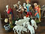 Antieke groep mensen met schapen, Antiek en Kunst, Ophalen of Verzenden