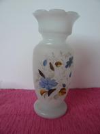 Opaline glas vaas, Antiek en Kunst, Verzenden