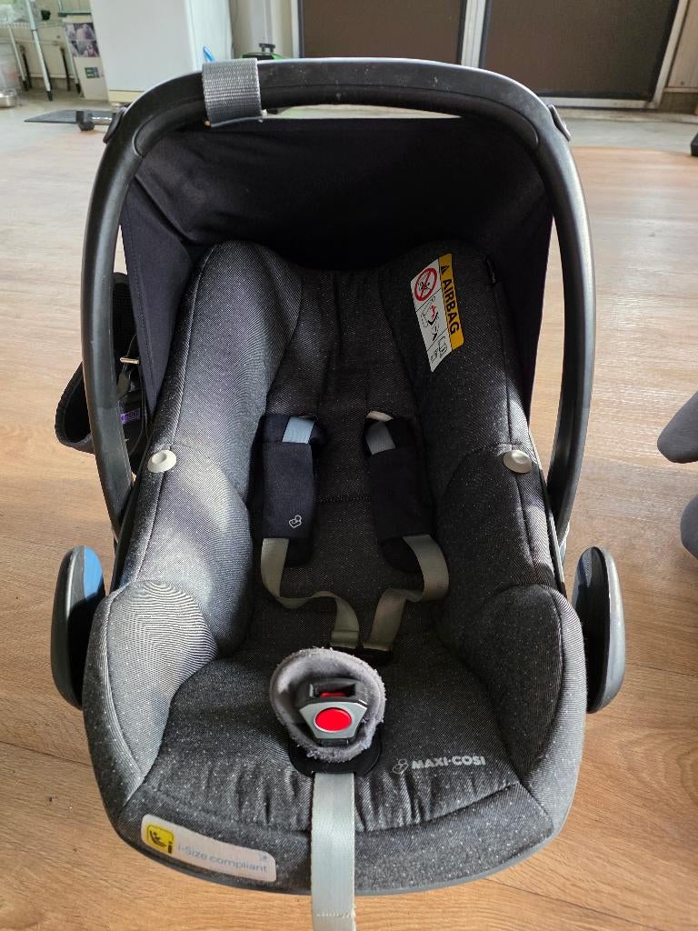 Maxi-Cosi Pebble Pro Autostoeltje met familyfix base, Ophalen, Gebruikt, Isofix, 0 t/m 13 kg