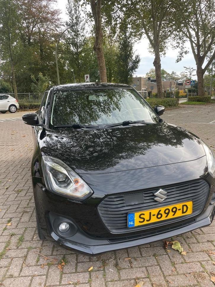 Suzuki Swift 1.2 Dualjet 90pk Smart Hybrid S&S 2018 Zwart, Auto's, Suzuki, Particulier, Swift, Achteruitrijcamera, Airbags, Airconditioning