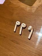 Apple AirPods 2 - 2 links, 1 rechts - Gebruikt, Telecommunicatie, Mobiele telefoons | Oordopjes, Verzenden, Gebruikt, In oorschelp (earbud)