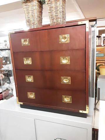 Vintage ladenkast  beschikbaar voor biedingen