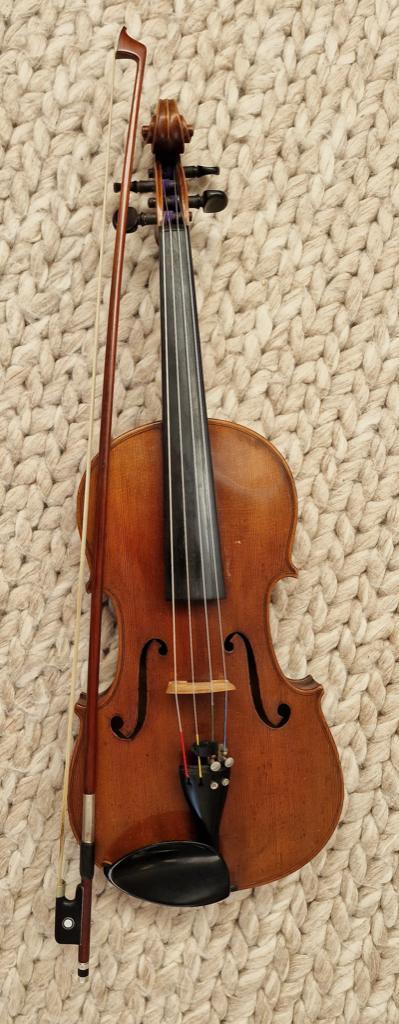 Te koop:Duitse altviool incl. strijkstok en koffer €1200,00, Muziek en Instrumenten, Strijkinstrumenten | Violen en Altviolen