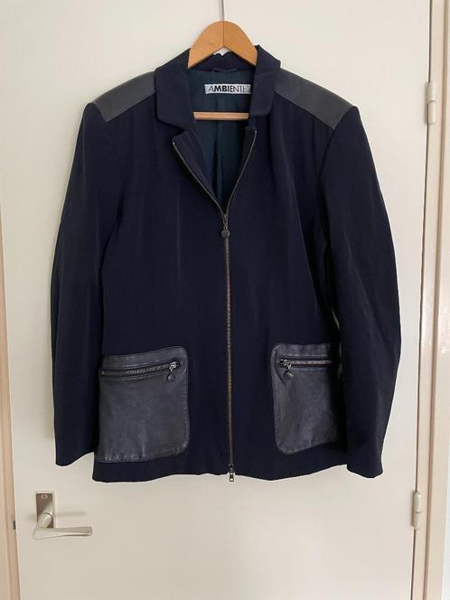 Dames Jas Merk Ambiente Kleur Blauw Maat 42., Kleding | Dames, Jassen | Zomer, Zo goed als nieuw, Maat 42/44 (L), Blauw, Ophalen of Verzenden