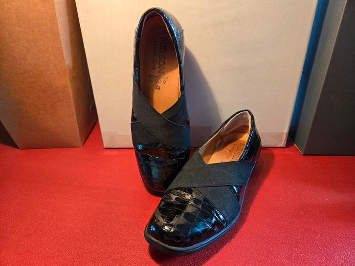 Nelson Comfortabele Pumps maat 40, Kleding | Dames, Schoenen, Zo goed als nieuw, Zwart, Ophalen of Verzenden