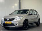 Dacia Sandero 1.2 Ambiance [ NAP trekhaak airco ], Auto's, Dacia, Voorwielaandrijving, Origineel Nederlands, Bedrijf, Handgeschakeld