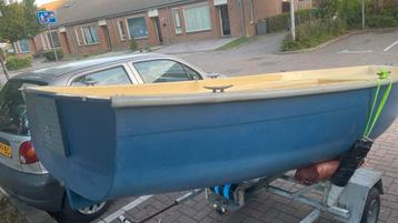 Leuke, goed onderhouden boot (4m) met trailer! beschikbaar voor biedingen