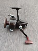Daiwa 7700A (7700 A) Zeemolen Bruine Serie # vintage # old, Watersport en Boten, Ophalen of Verzenden, Gebruikt, Molen