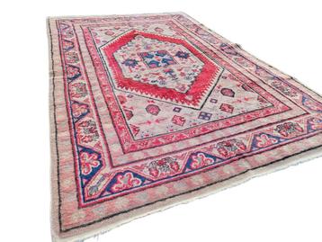 Prachtig handgeknoopt Oosters tapijt  beschikbaar voor biedingen