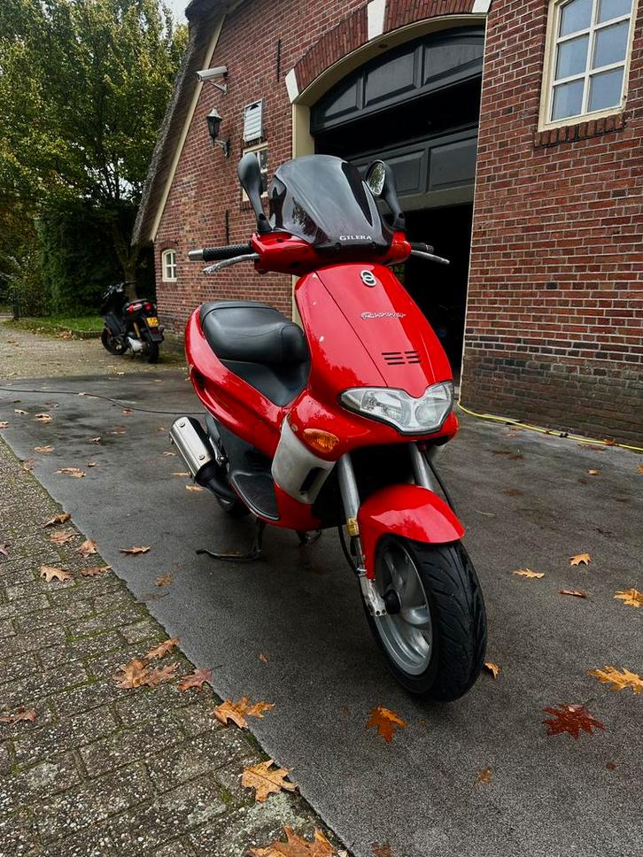 Gilera Runner 172 DD A1, Fietsen en Brommers, Scooters | Piaggio, Zo goed als nieuw, Overige modellen, Tweetakt, Ophalen