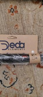 DEDA Zero100 Anatomic/shallow handlebar44cm.NEW. Stem 12cm, Fietsen en Brommers, Fietsonderdelen, Stuur, Racefiets, Nieuw, Ophalen of Verzenden