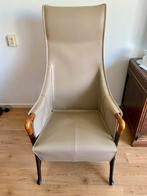 Giorgetti Progetti 64240 Wing Chair Leren Fauteuil Als Nieuw, Huis en Inrichting, Ophalen, Hout, Nieuw, 75 tot 100 cm