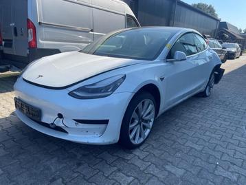 te koop in onderdelen tesla model 3 bj: 2020 beschikbaar voor biedingen