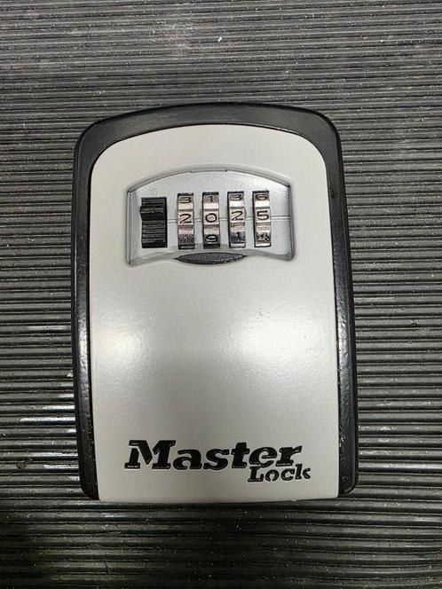Master Lock Sleutelkluis - Veilig je sleutels bewaren, Doe-het-zelf en Verbouw, Overige Doe-het-zelf en Verbouw, Zo goed als nieuw