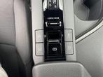 Toyota C-HR 2.0 Plug-in Hybrid 220 Dynamic, 4 cilinders, Grijs, Hybride Elektrisch/Benzine, 1987 cc
