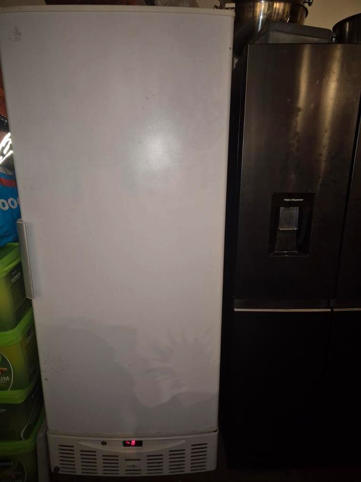 Scan cool Diepvrieskast, Witgoed en Apparatuur, Vriezers en Diepvrieskisten, Gebruikt, Vrijstaand, Vrieskast, 160 cm of meer, Minder dan 60 cm