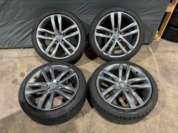 18” Originele Volkswagen Seat Skoda Velgen 225/40/18 Pirelli