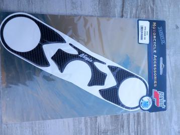 Carbon kroonplaat sticker Kawasaki ZX6 2005 beschikbaar voor biedingen