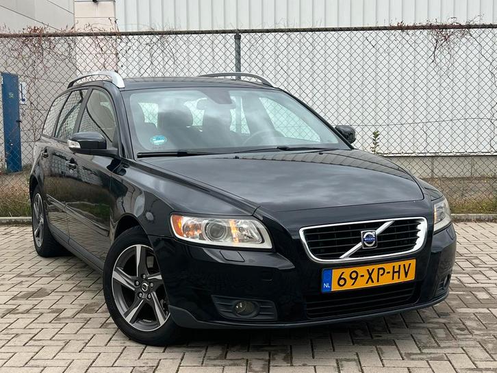 Volvo V50 2.4 Edition | Trekh Nw. APK AUT 2007 140PK CruiseC, Auto's, Volvo, Bedrijf, Te koop, V50, ABS, Airbags, Airconditioning