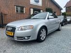 Audi A4 Cabriolet 1.8 Turbo ( Automaat + Climate control ), Auto's, Beige, 4 cilinders, Cabriolet, 4 stoelen
