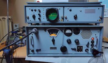 Rohde & Schwarz VHF radio met oscillioscoop. beschikbaar voor biedingen