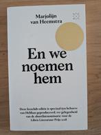 En we noemen hem - Marjolijn van Heemstra, Boeken, Ophalen of Verzenden, Nieuw