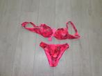 Mooie bikini van calzedonia, maat m, cupmaat b/c, Kleding | Dames, Ophalen of Verzenden, Zo goed als nieuw, Bikini