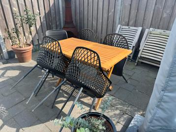 4 Tuinstoelen - Weinig Gebruikt beschikbaar voor biedingen