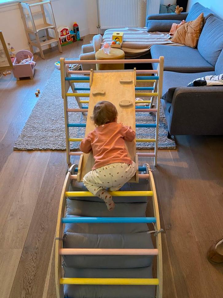 Montessori Klimrek Pastel met Glijbaan & Kussen, Kinderen en Baby's, Speelgoed | Houten speelgoed, Nieuw, Overige typen, Ophalen