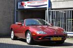 Jaguar XK8 4.0 V8 Convertible (bj 1997, automaat), Auto's, Oldtimers, Automaat, Achterwielaandrijving, Cabriolet, 4 stoelen