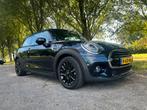 Mini 3-deurs (f56) 1.5 136pk 2020 Blauw, Auto's, Mini, Voorwielaandrijving, 136 pk, Origineel Nederlands, Bedrijf