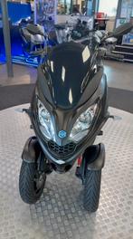 Piaggio MP3 300 HPE Sport - 2021 - B-rijbewijs, Motoren, 4 cilinders, 12 t/m 35 kW, Sport, Particulier
