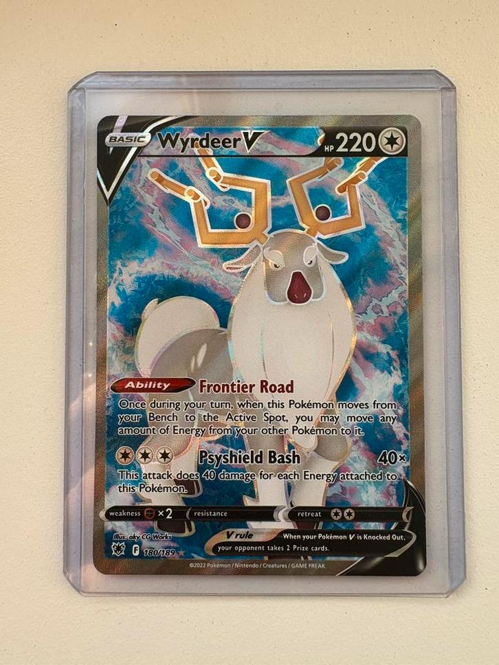 Wyrdeer V 180 - ASR, Hobby en Vrije tijd, Verzamelkaartspellen | Pokémon, Nieuw, Losse kaart, Ophalen of Verzenden