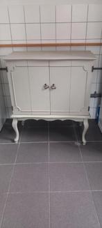 Kastje met luikdeurtjes - Grijs/Bruin, Ophalen, Gebruikt, 50 tot 100 cm, Landelijk