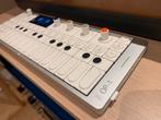 Teenage Engineering OP-1 Field Synthesizer Near Mint Synth, Ophalen of Verzenden, Zo goed als nieuw
