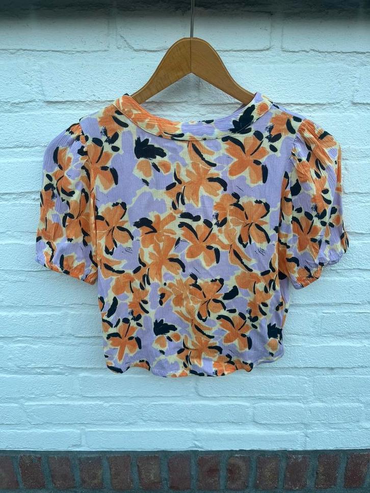 Name it T-shirt pofmouwen maat 134 / 140 paars bloemenprint, Kinderen en Baby's, Kinderkleding | Maat 140, Gebruikt, Meisje, Shirt of Longsleeve