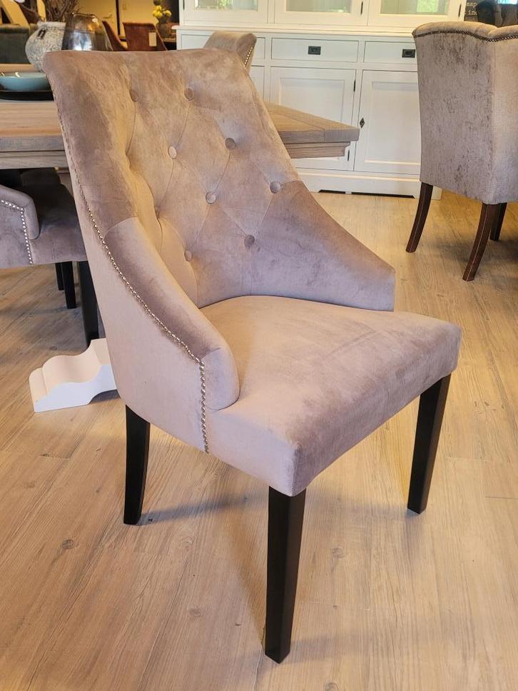 *VOORRAAD* 4 Landelijke Eetkamerstoelen Walter Knoop Taupe, Huis en Inrichting, Stoelen, Nieuw, Vier, Stof, Ophalen of Verzenden