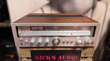 SANYO JCX-2100KZ • VINTAGE RECEIVER •PHONO • GEREVISEERD  beschikbaar voor biedingen