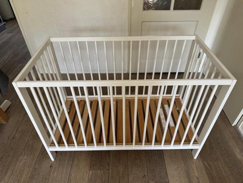 Ledikant babybedje Ikea Gulliver met matras, Kinderen en Baby's, Babywiegjes en Ledikanten, Ledikant, Ophalen of Verzenden