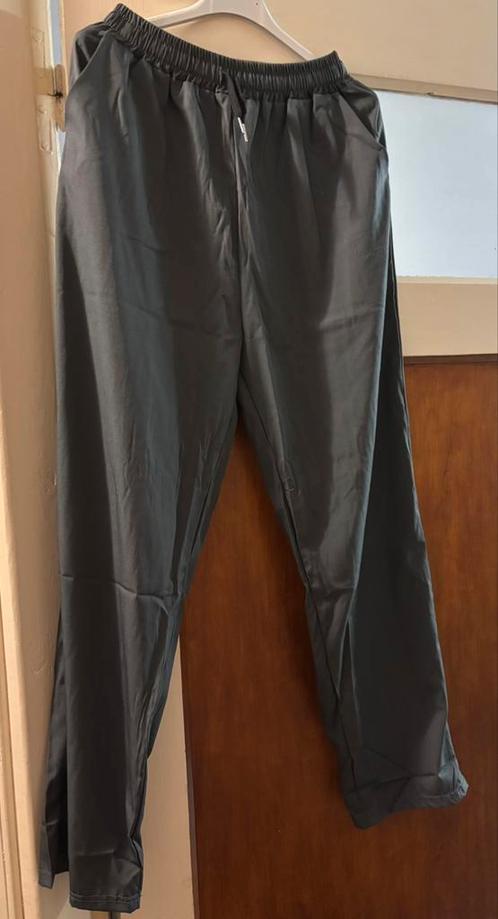 dunne polyester broeken, diverse, Kleding | Heren, Broeken en Pantalons, Zo goed als nieuw, Overige maten, Overige kleuren, Ophalen of Verzenden