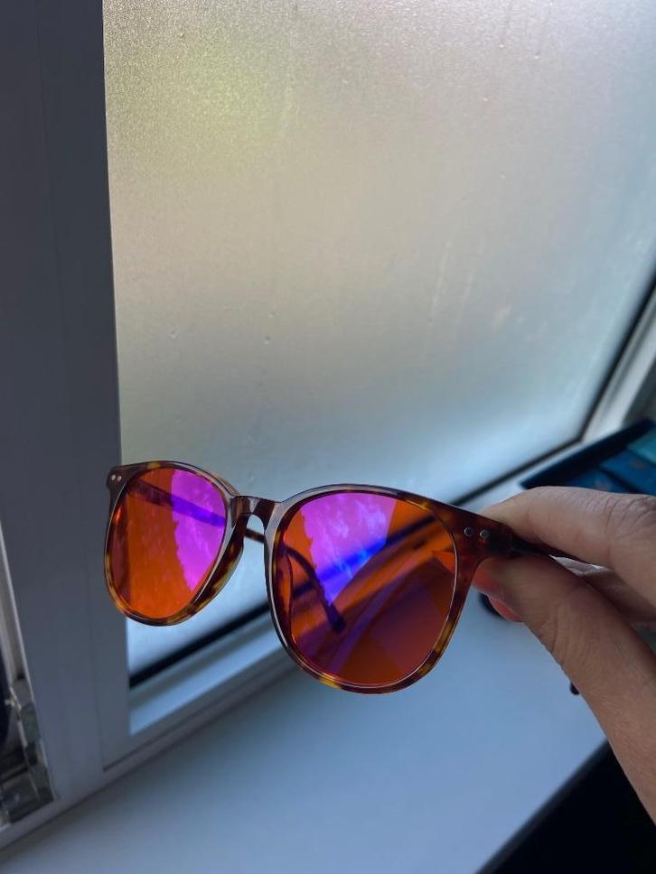 Blauw licht filter bril rode glazen / blue light blocker, Sieraden, Tassen en Uiterlijk, Zonnebrillen en Brillen | Dames, Nieuw